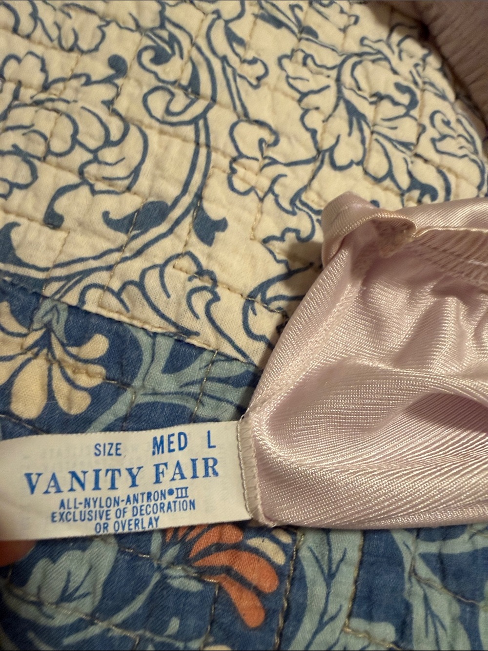 Vintage lilac slip skirt with lace trim - Picture 5 of 7